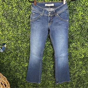 NWOT‎ Hudson boot cut jeans